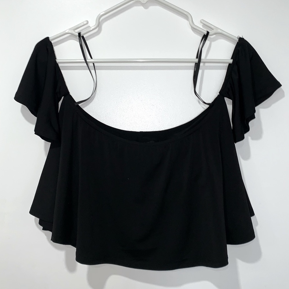 ✨Forever 21 Black Off Shoulder Top✨